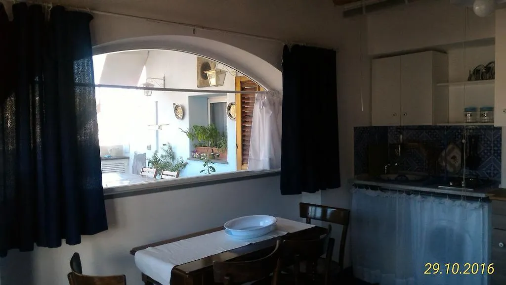 Mansarda Garibaldi Apartman Lipari